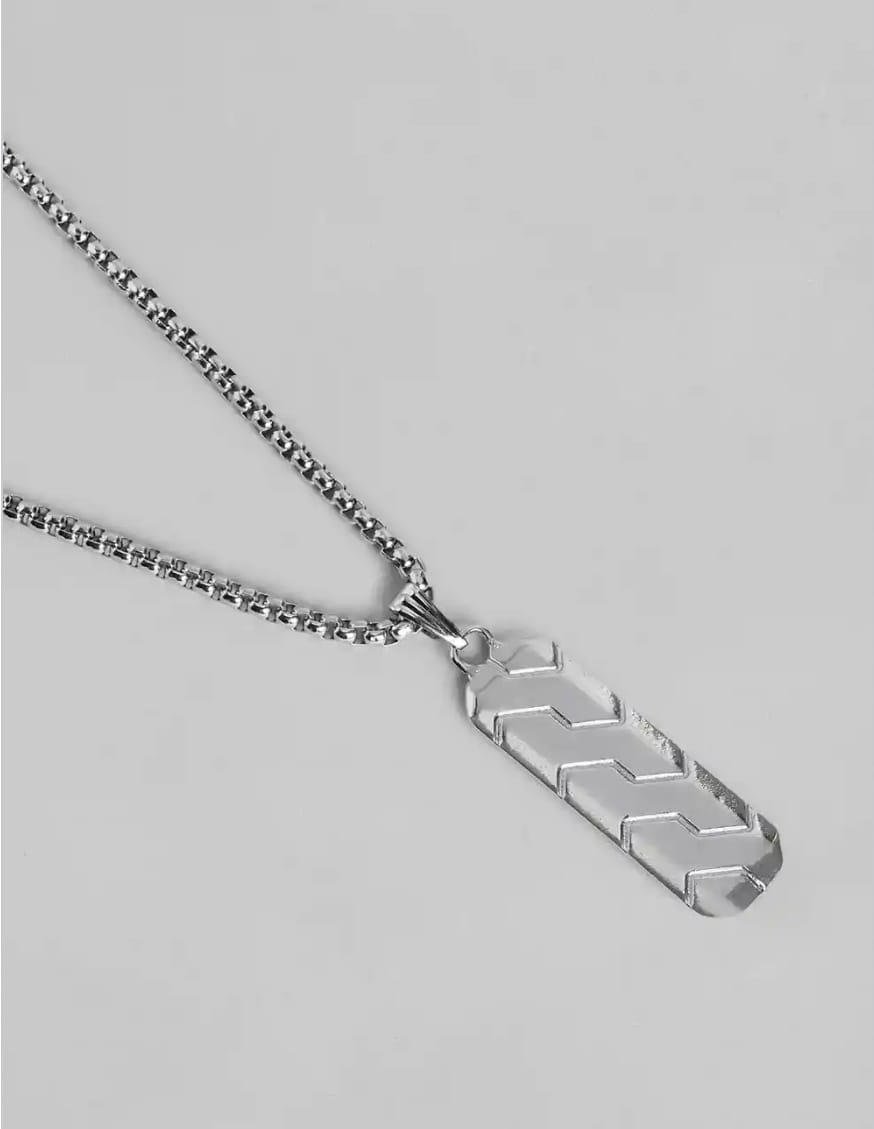 Unisex Silver Pendant With Chain - Image 3