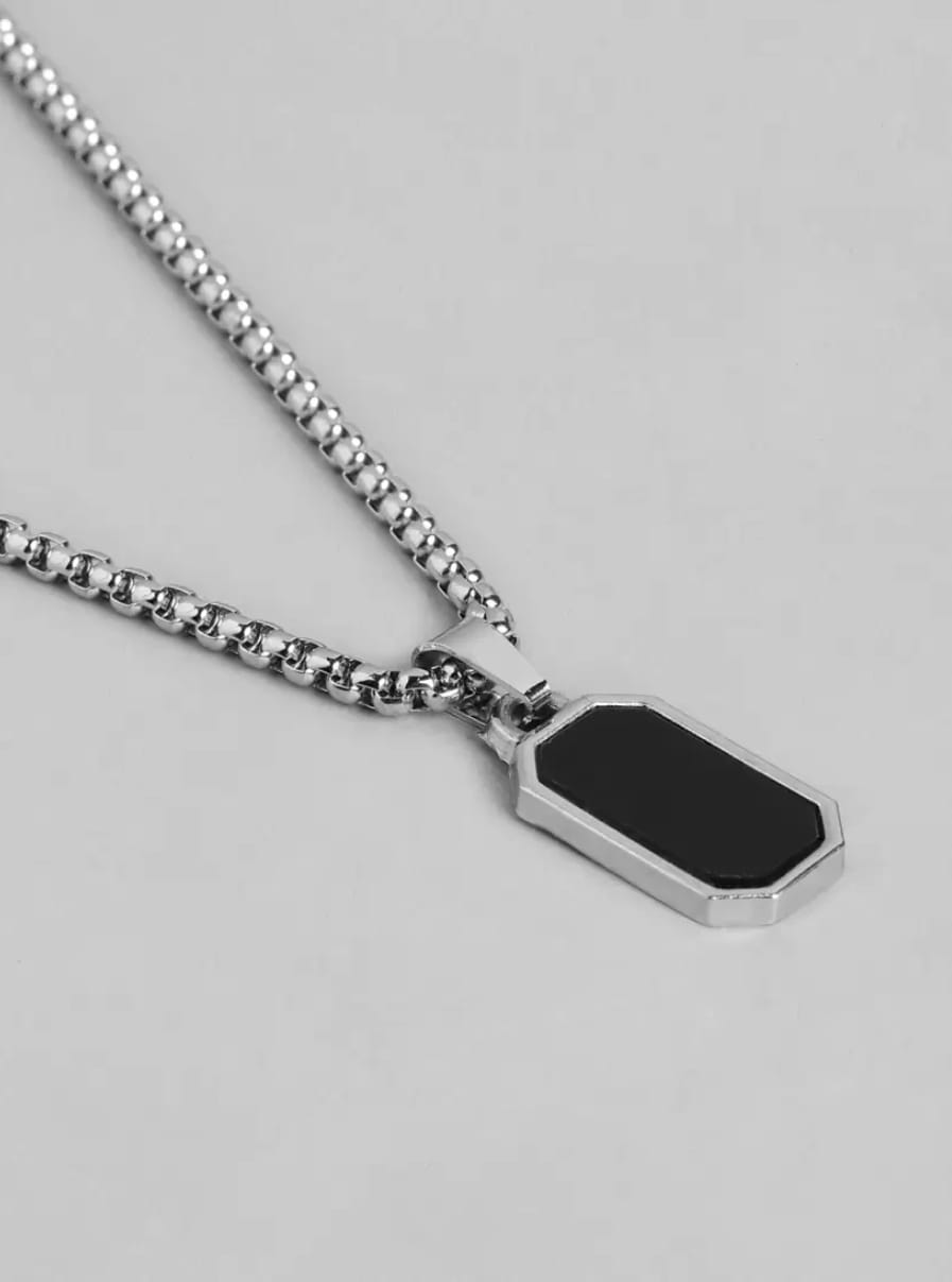 Unisex Geometric Artificial Stone Pendant With Chain - Image 3