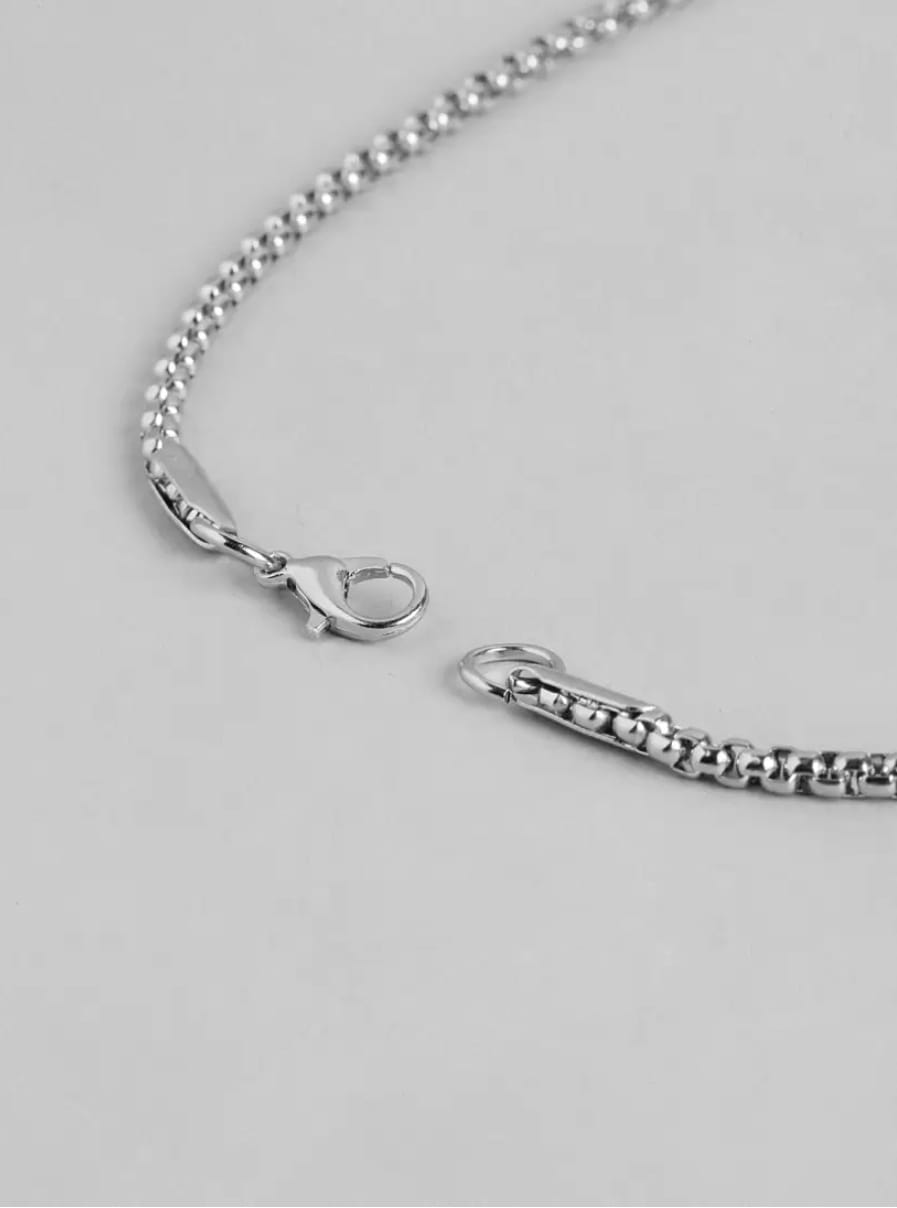 Unisex Geometric Artificial Stone Pendant With Chain - Image 4